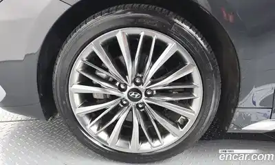 Hyundai Grandeur 2017 3.0 автомат (гидро), миниатюра 5