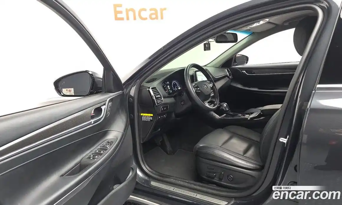 Hyundai Grandeur 2017 3.0 автомат (гидро), фото 10