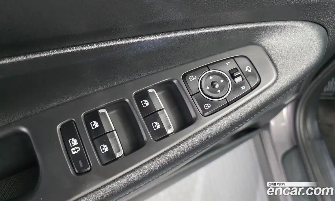 Hyundai Santa Fe 2022 2.2 автомат (гидро), фото 30