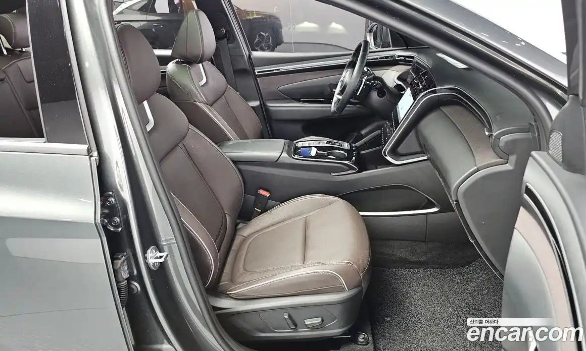 Hyundai Tucson 2021 1.6 автомат (гидро), фото 13