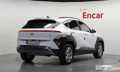 Hyundai Kona 2023 1.6 автомат (гидро), миниатюра 2