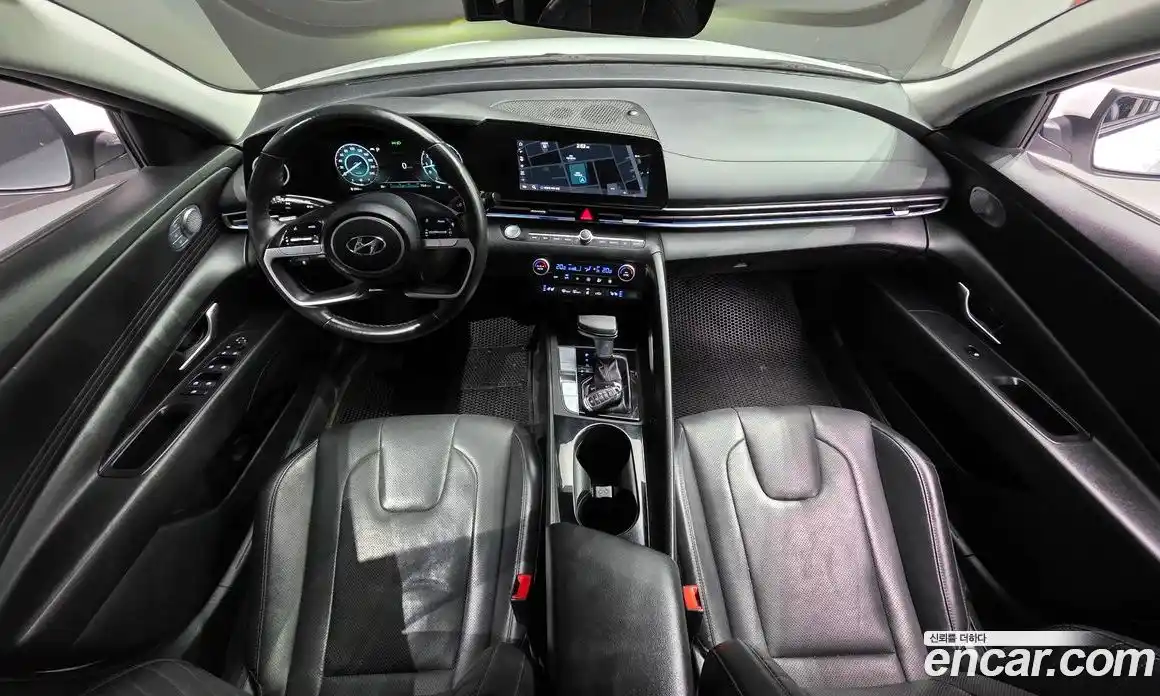 Hyundai Avante 2021 1.6 автомат (гидро), фото 7