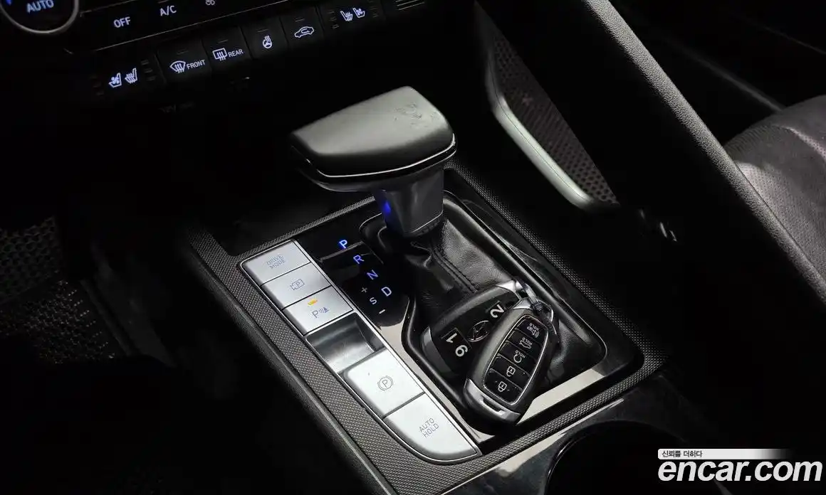 Hyundai Avante 2021 1.6 автомат (гидро), фото 9