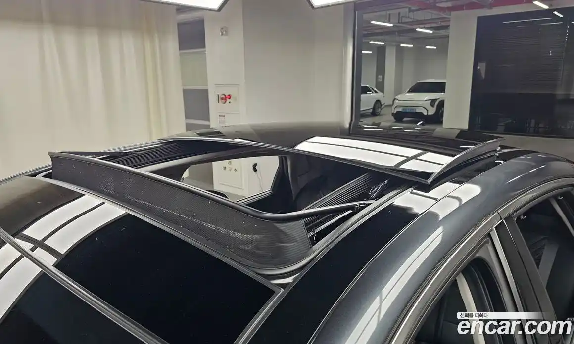 Hyundai Grandeur 2022 3.3 автомат (гидро), фото 28