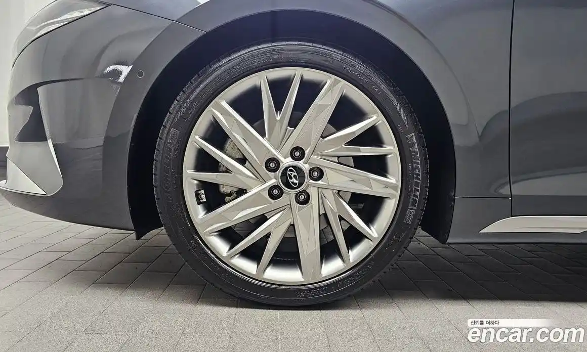 Hyundai Grandeur 2022 3.3 автомат (гидро), фото 5