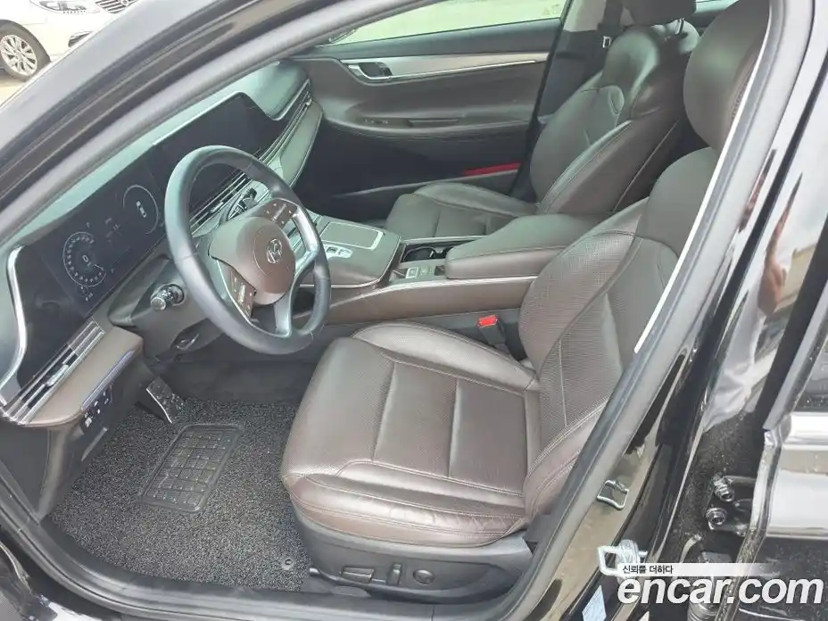 Hyundai Grandeur 2021 2.5 автомат (гидро), фото 14