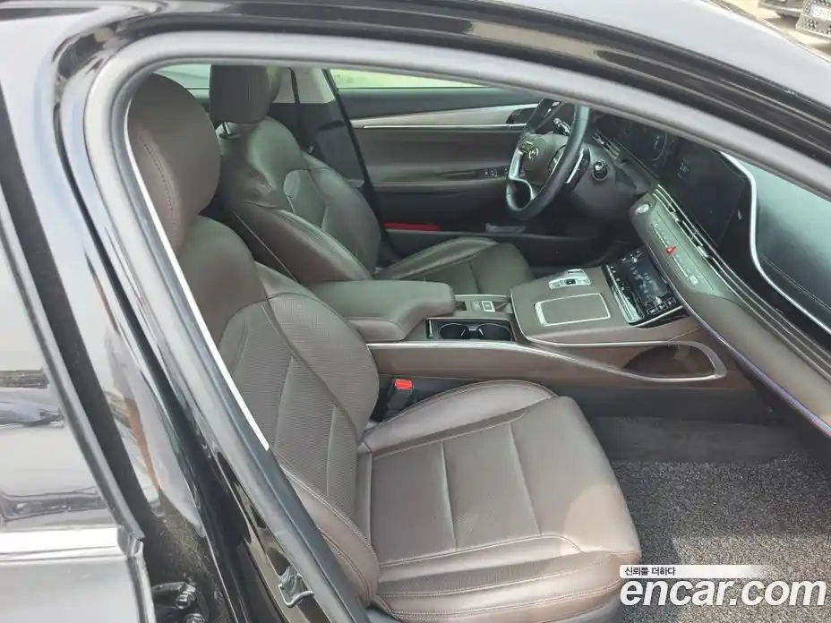 Hyundai Grandeur 2021 2.5 автомат (гидро), фото 15