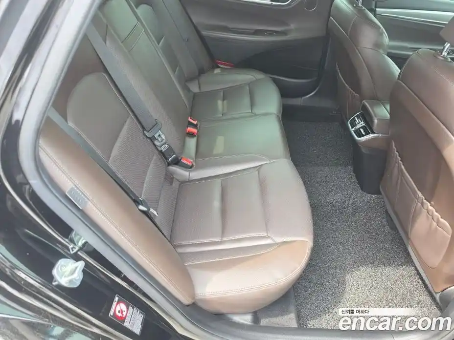 Hyundai Grandeur 2021 2.5 автомат (гидро), фото 17