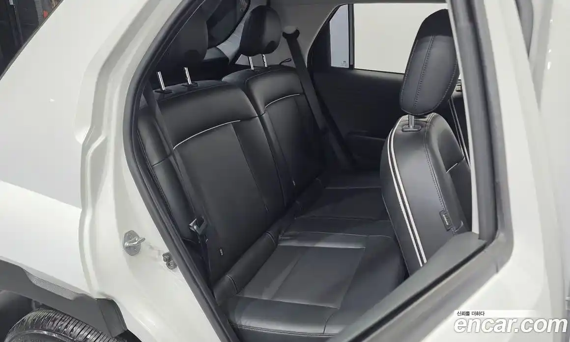 Hyundai Casper 2022 1.0 автомат (гидро), фото 18