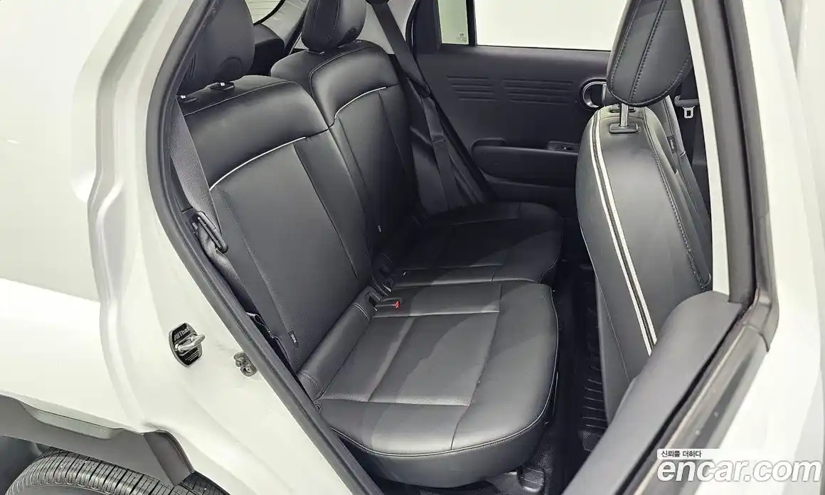 Hyundai Casper 2024 1.0 автомат (гидро), фото 11