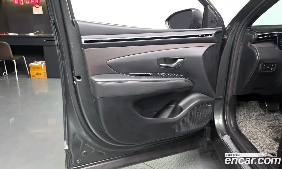 Hyundai Tucson 2023 1.6 автомат (гидро), фото 14