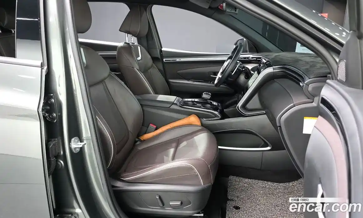Hyundai Tucson 2023 1.6 автомат (гидро), фото 16