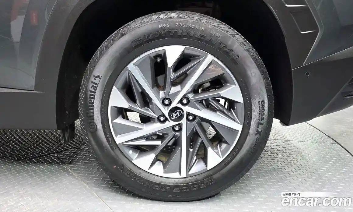 Hyundai Tucson 2023 1.6 автомат (гидро), фото 7