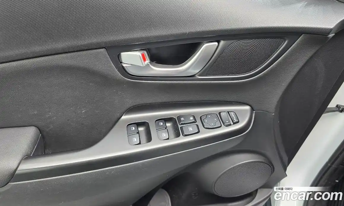 Hyundai Kona 2022 1.6 автомат (гидро), фото 24
