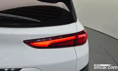 Hyundai Kona 2022 1.6 автомат (гидро), миниатюра 9