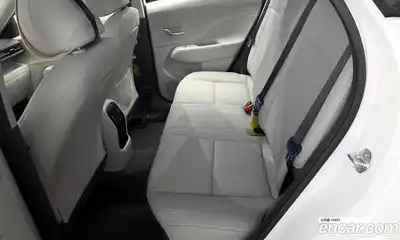 Hyundai Kona 2024 1.6 автомат (гидро), миниатюра 12