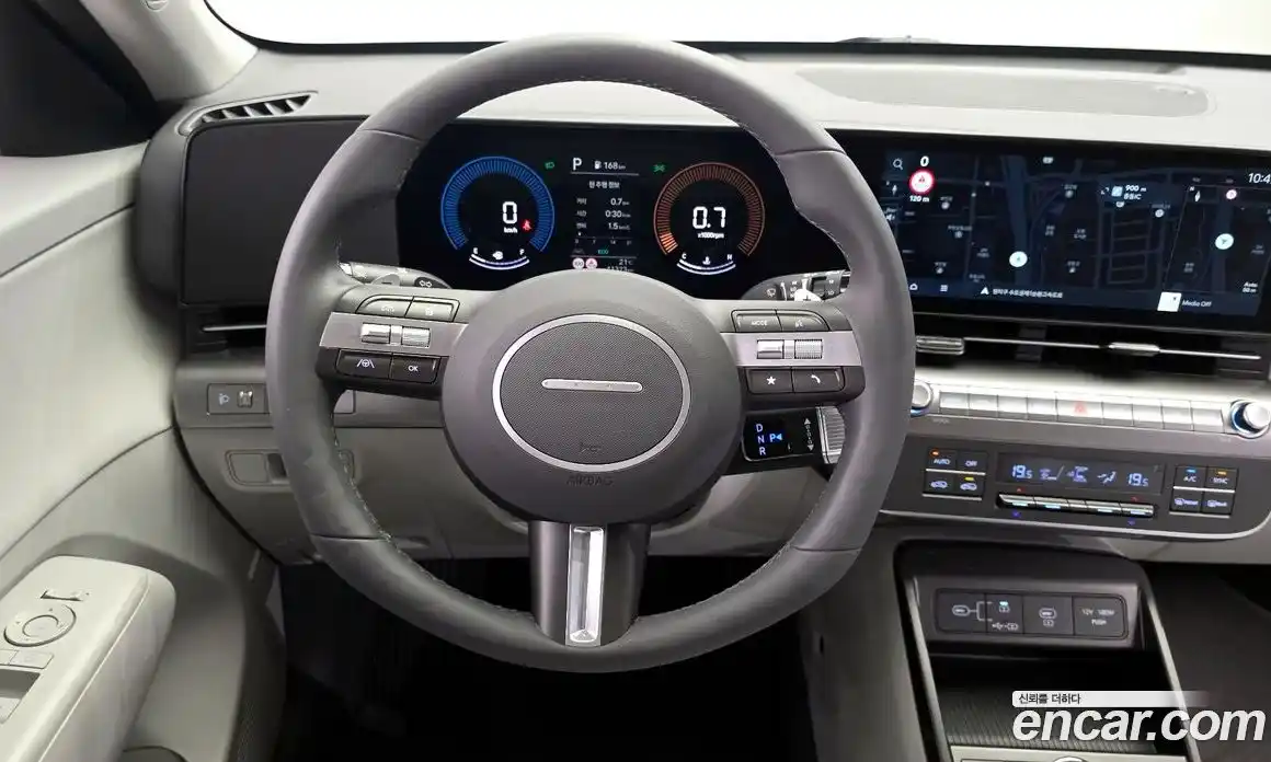 Hyundai Kona 2024 1.6 автомат (гидро), фото 13