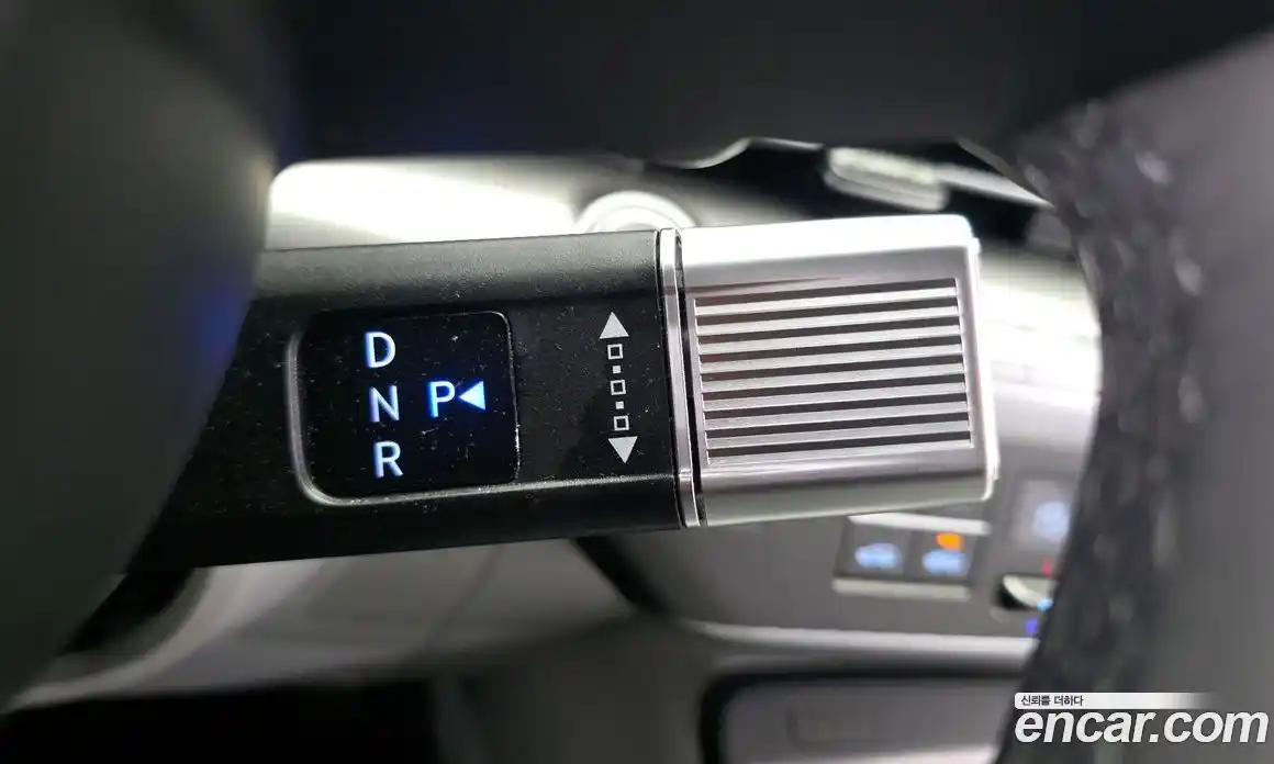 Hyundai Kona 2024 1.6 автомат (гидро), фото 9