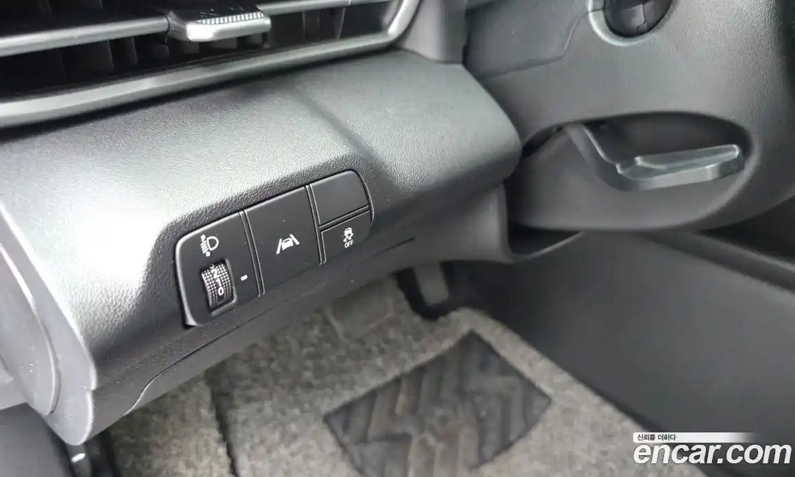 Hyundai Avante 2021 1.6 автомат (гидро), фото 18