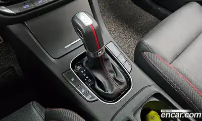 Hyundai i30 2019 1.6 автомат (гидро), миниатюра 12