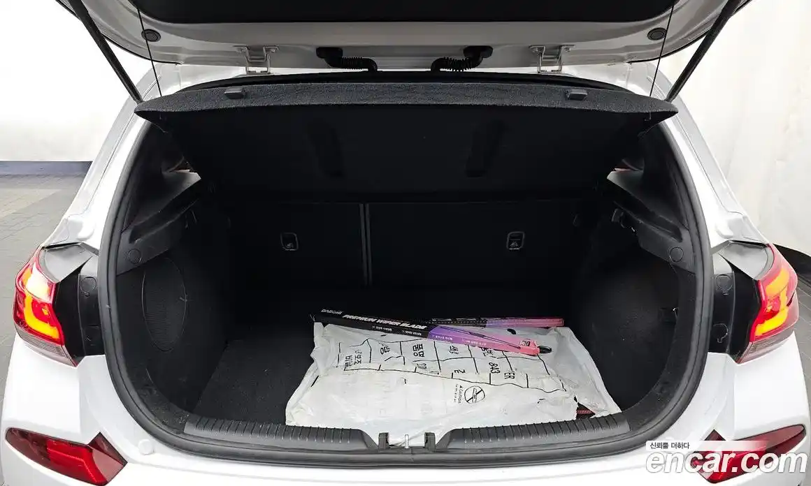 Hyundai i30 2019 1.6 автомат (гидро), фото 26