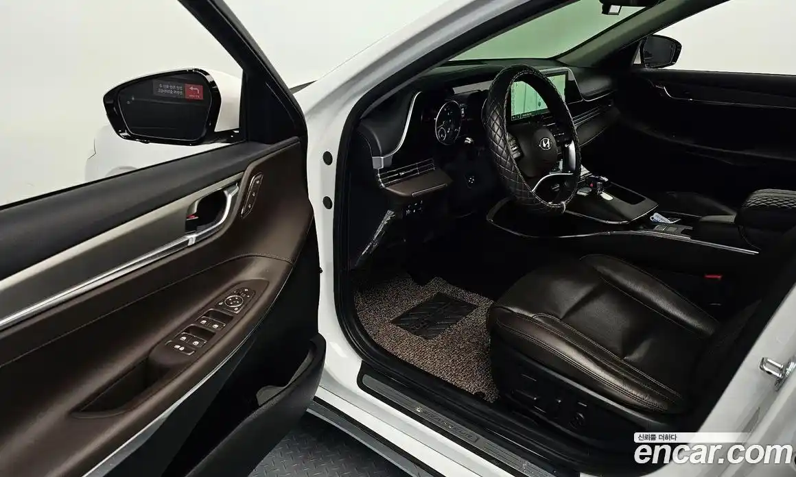 Hyundai Grandeur 2021 2.5 автомат (гидро), фото 13