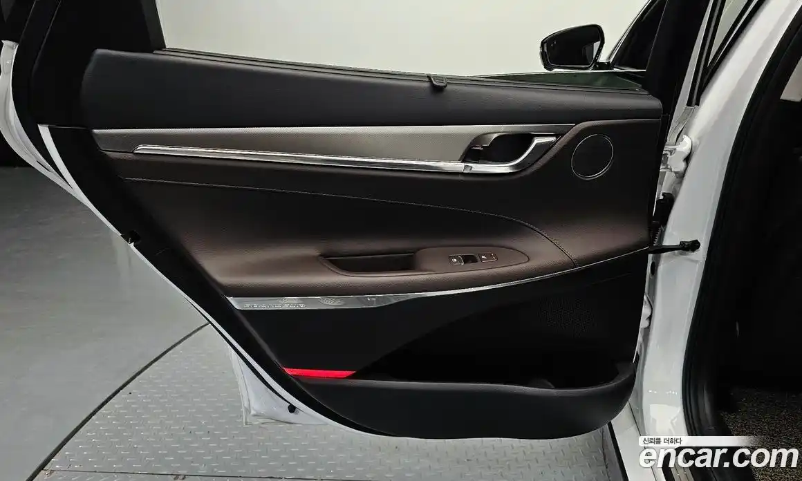 Hyundai Grandeur 2021 2.5 автомат (гидро), фото 15