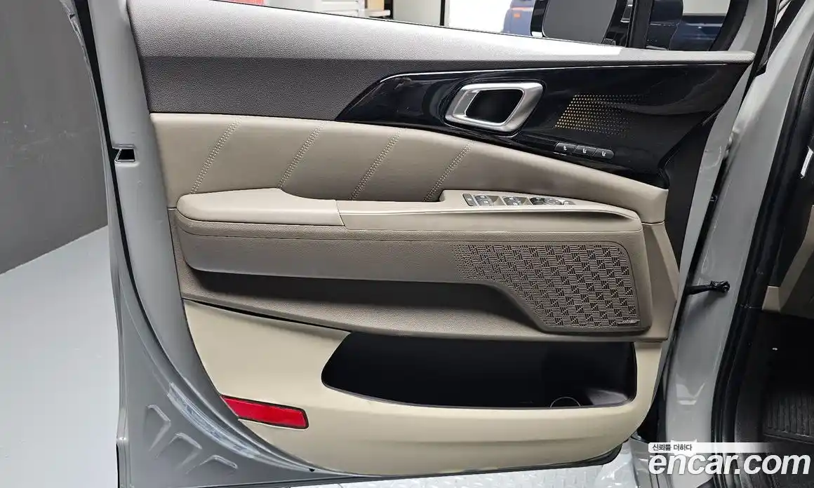 Kia Carnival 2025 3.5 автомат (гидро), фото 14