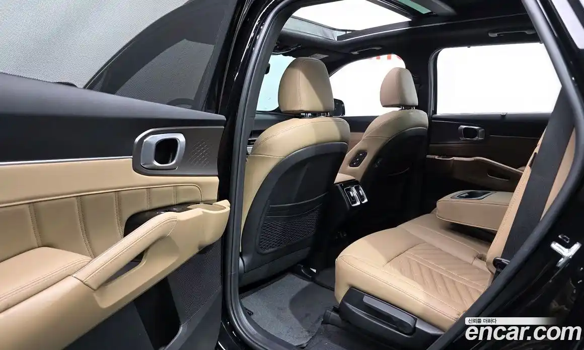 Kia Sorento 2025 1.6 автомат (гидро), фото 11