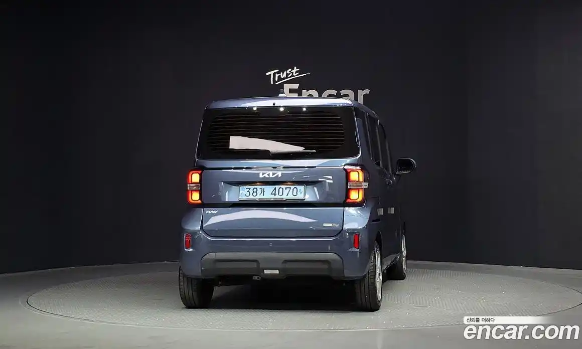 Kia Ray 2023 0.1 автомат (гидро), фото 4