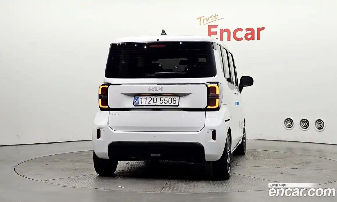 Kia Ray 2023 1.0 автомат (гидро), фото 4