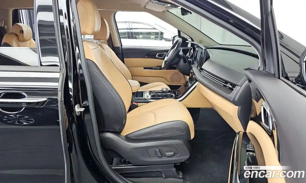 Kia Carnival 2021 2.2 автомат (гидро), фото 17
