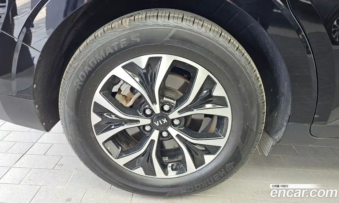 Kia Carnival 2021 2.2 автомат (гидро), фото 5