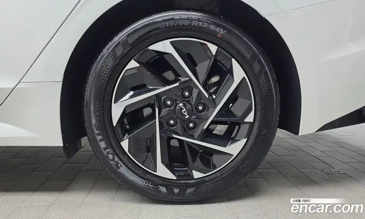 Kia K5 (Optima) 2024 2.0 автомат (гидро), фото 7