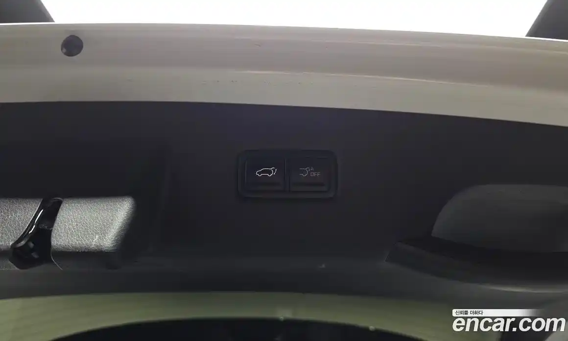 Kia Carnival 2024 1.6 автомат (гидро), фото 32