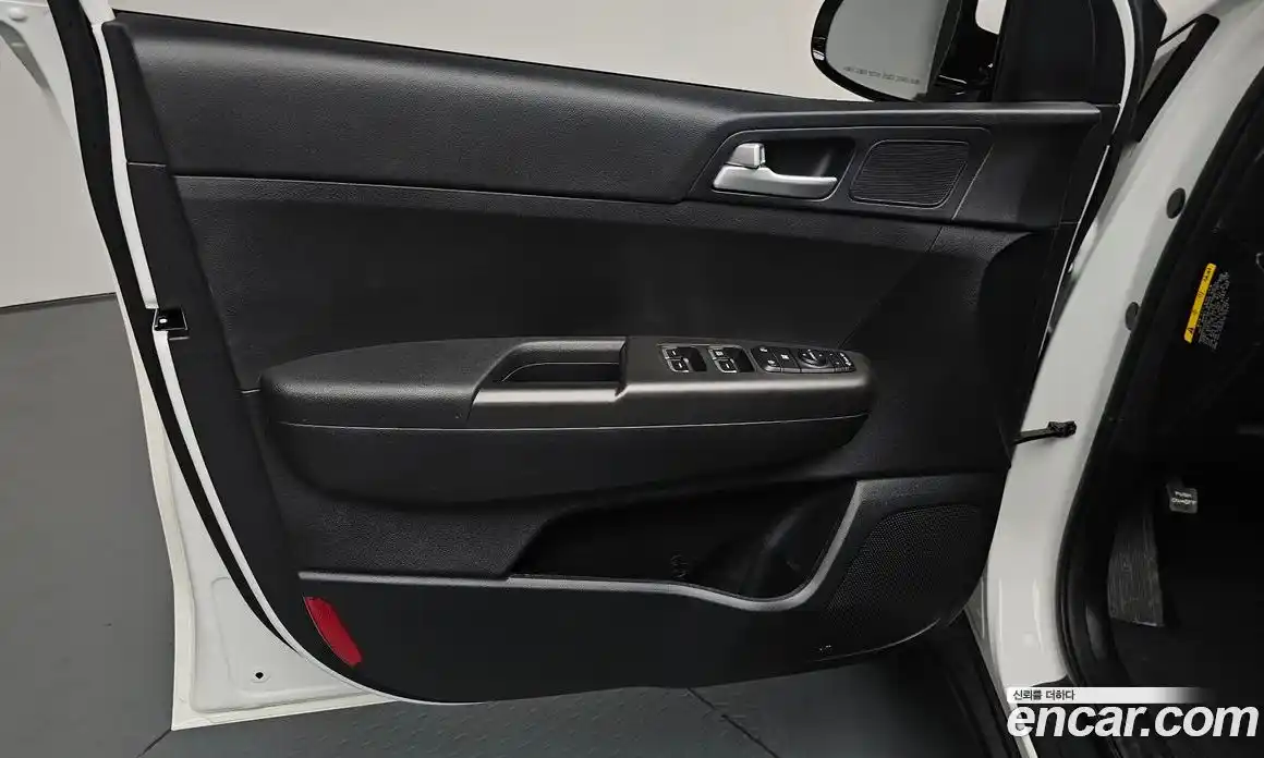 Kia Sportage 2019 2.0 автомат (гидро), фото 13