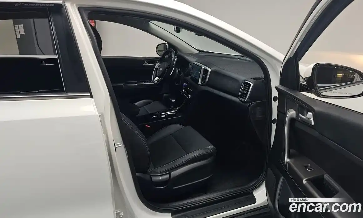 Kia Sportage 2019 2.0 автомат (гидро), фото 15