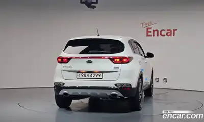 Kia Sportage 2019 2.0 автомат (гидро), миниатюра 3