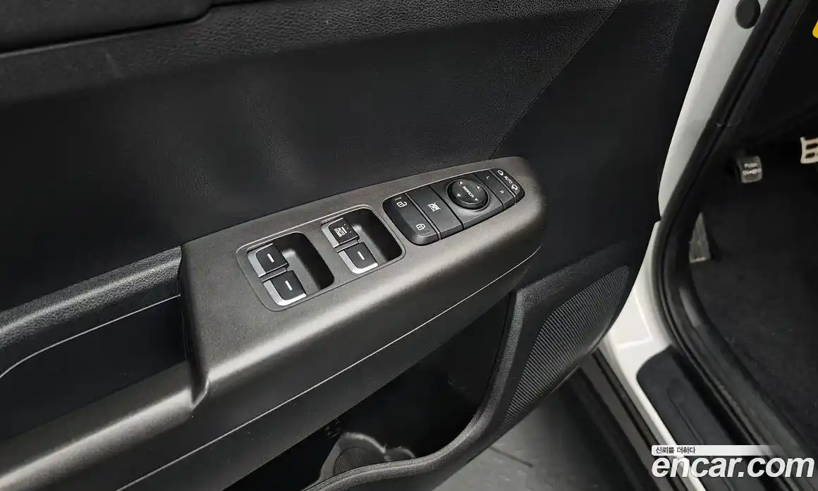 Kia Sportage 2019 2.0 автомат (гидро), фото 32