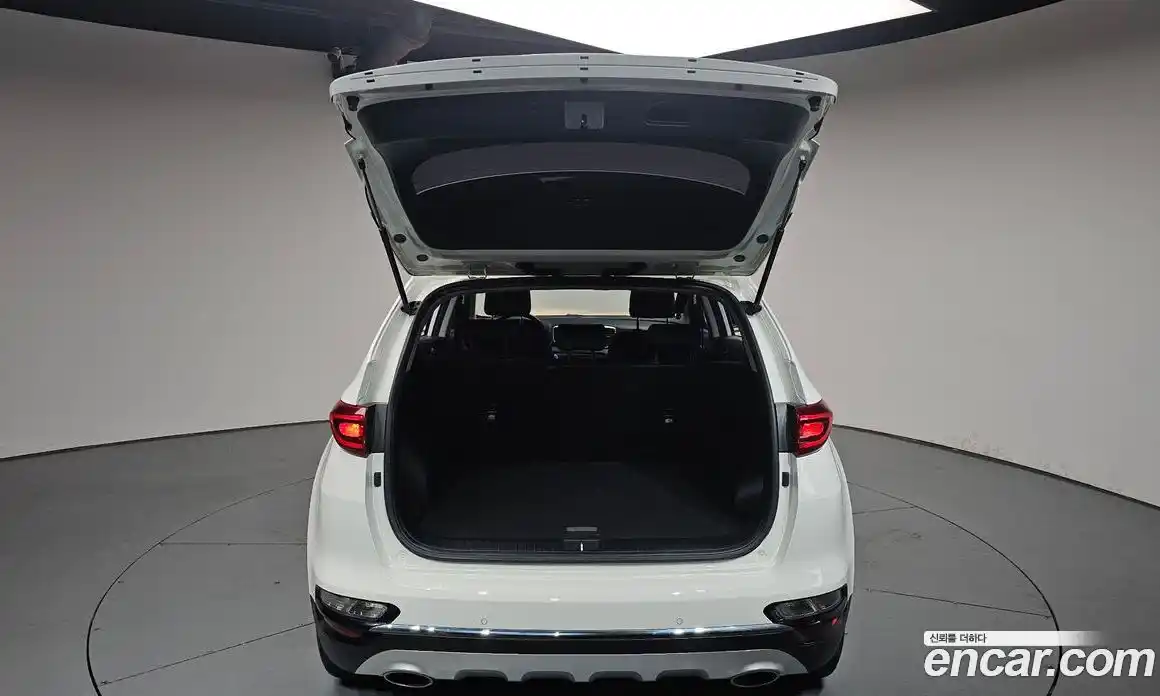 Kia Sportage 2019 2.0 автомат (гидро), фото 36