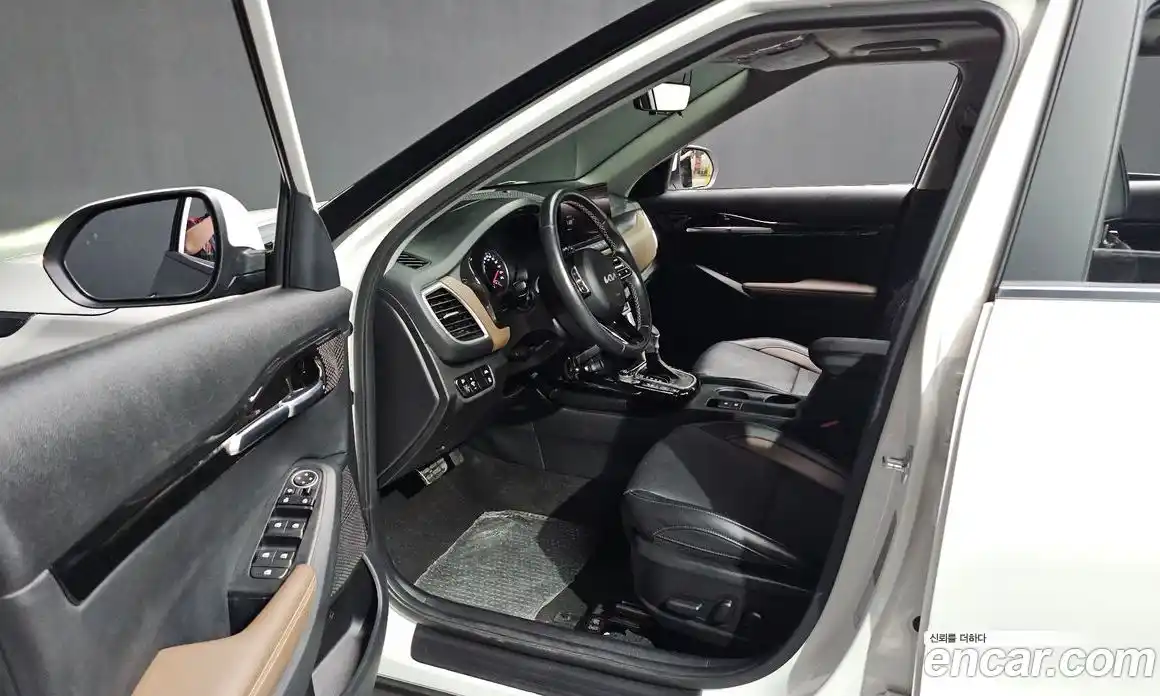 Kia Seltos 2022 1.6 автомат (гидро), фото 13