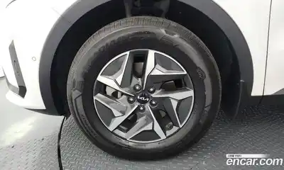 Kia Sorento 2022 1.6 автомат (гидро), миниатюра 5
