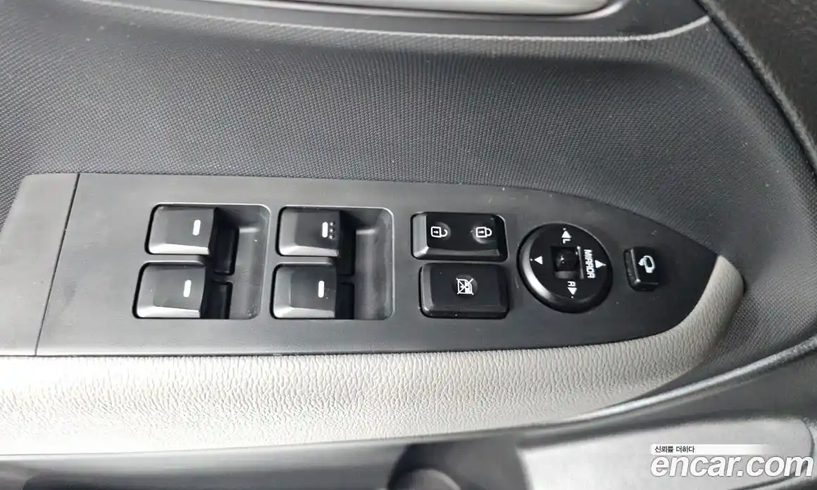 Kia Ray 2021 1.0 автомат (гидро), фото 24