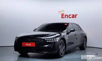 Genesis G90, 2025, 4 618 км
