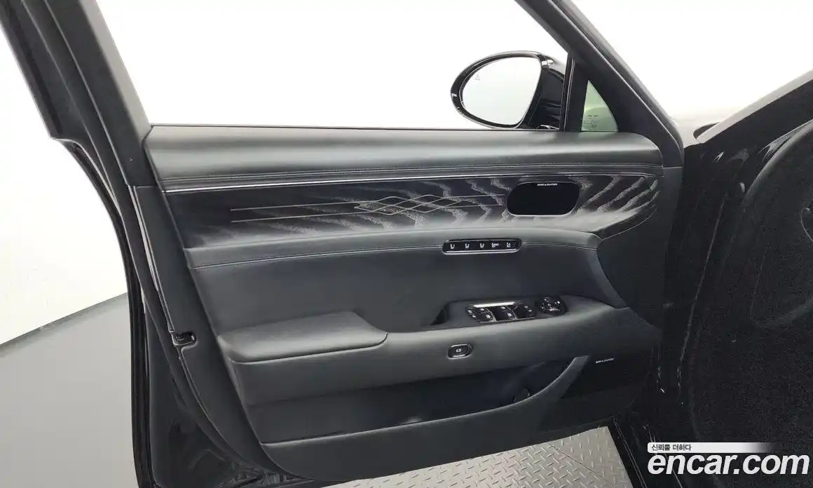 Genesis G90 2025 3.5 автомат (гидро), фото 14