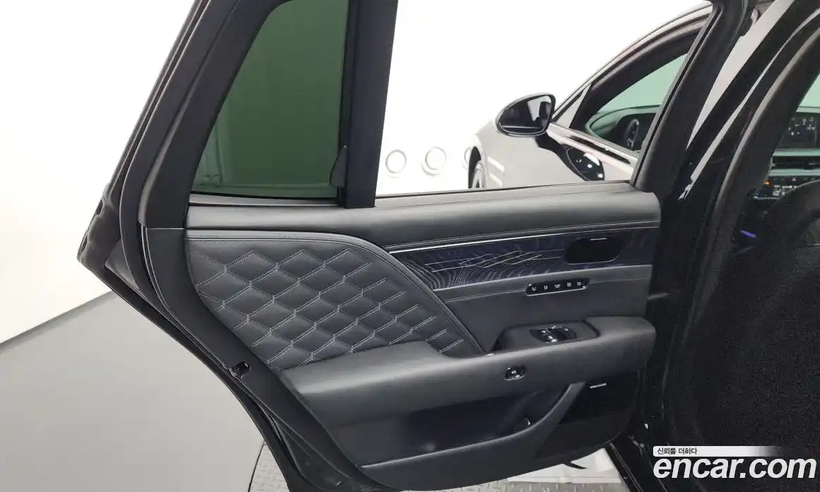 Genesis G90 2025 3.5 автомат (гидро), фото 15