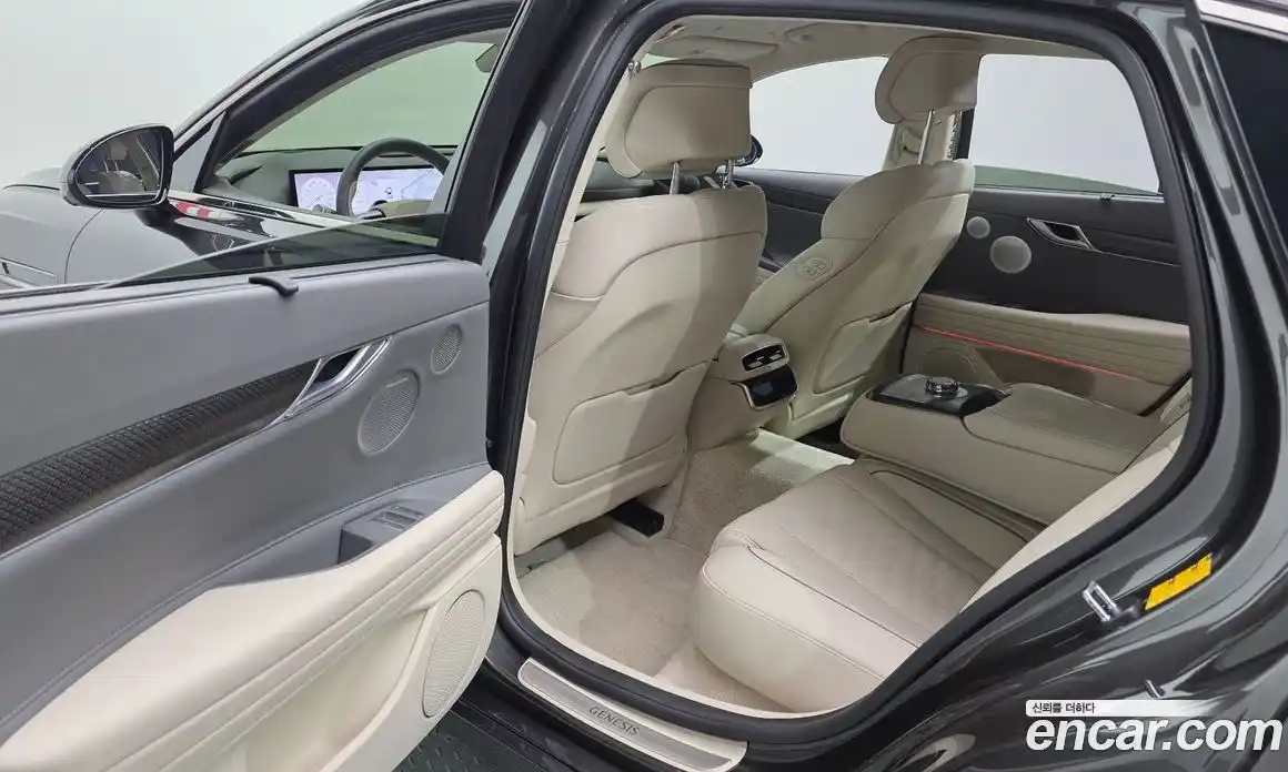 Genesis G80 2024 2.5 автомат (гидро), фото 18