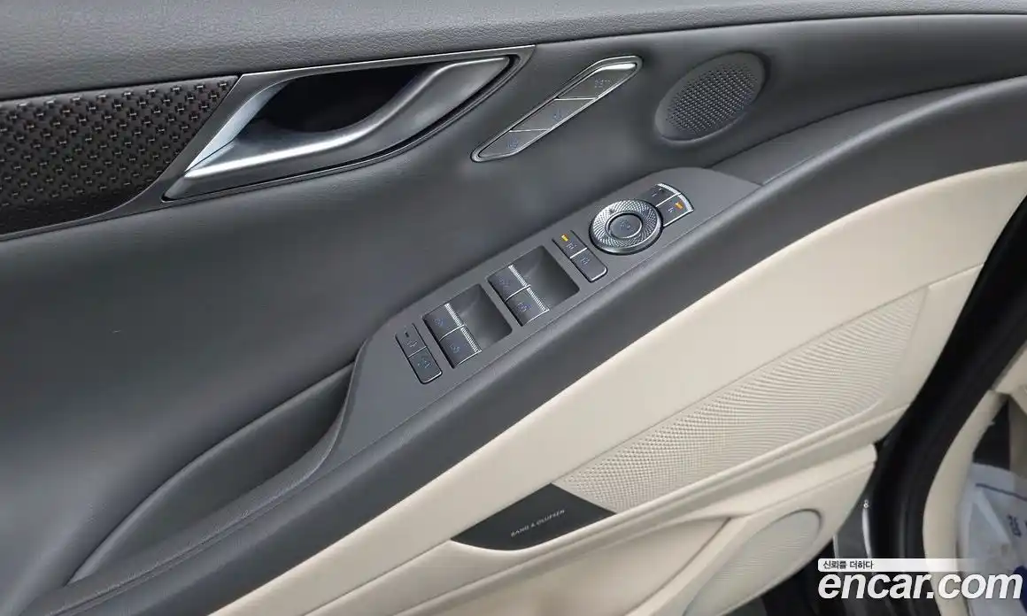 Genesis G80 2024 2.5 автомат (гидро), фото 28