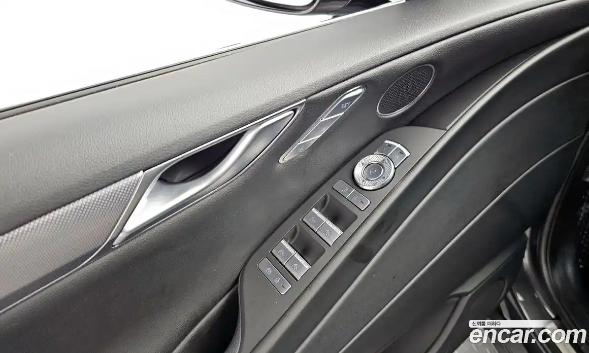 Genesis G80 2021 2.5 автомат (гидро), фото 13