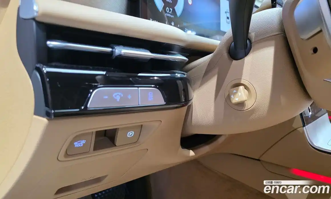 Genesis G80 2024 2.5 автомат (гидро), фото 12